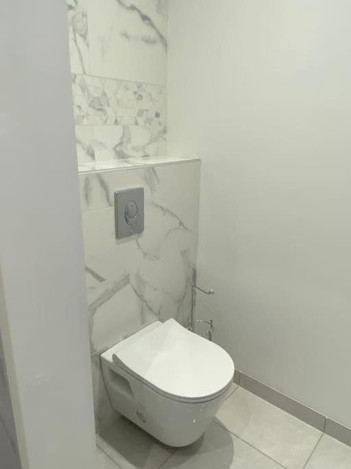 Maison Avec Jacuzzi - Louvres Proche Roissy Cdg - Paris Εξωτερικό φωτογραφία